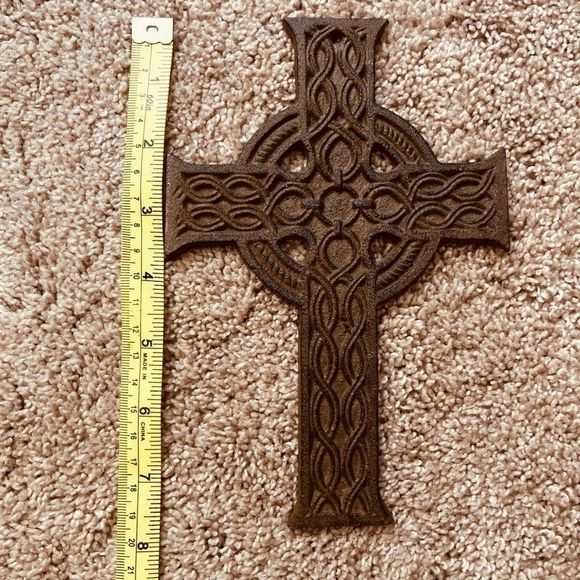 Iron Cross Beautiful Detail - Picture 2 of 5